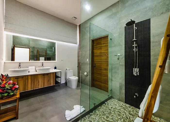 Private Pool With Direct Access To 2 Beaches! Apartamento